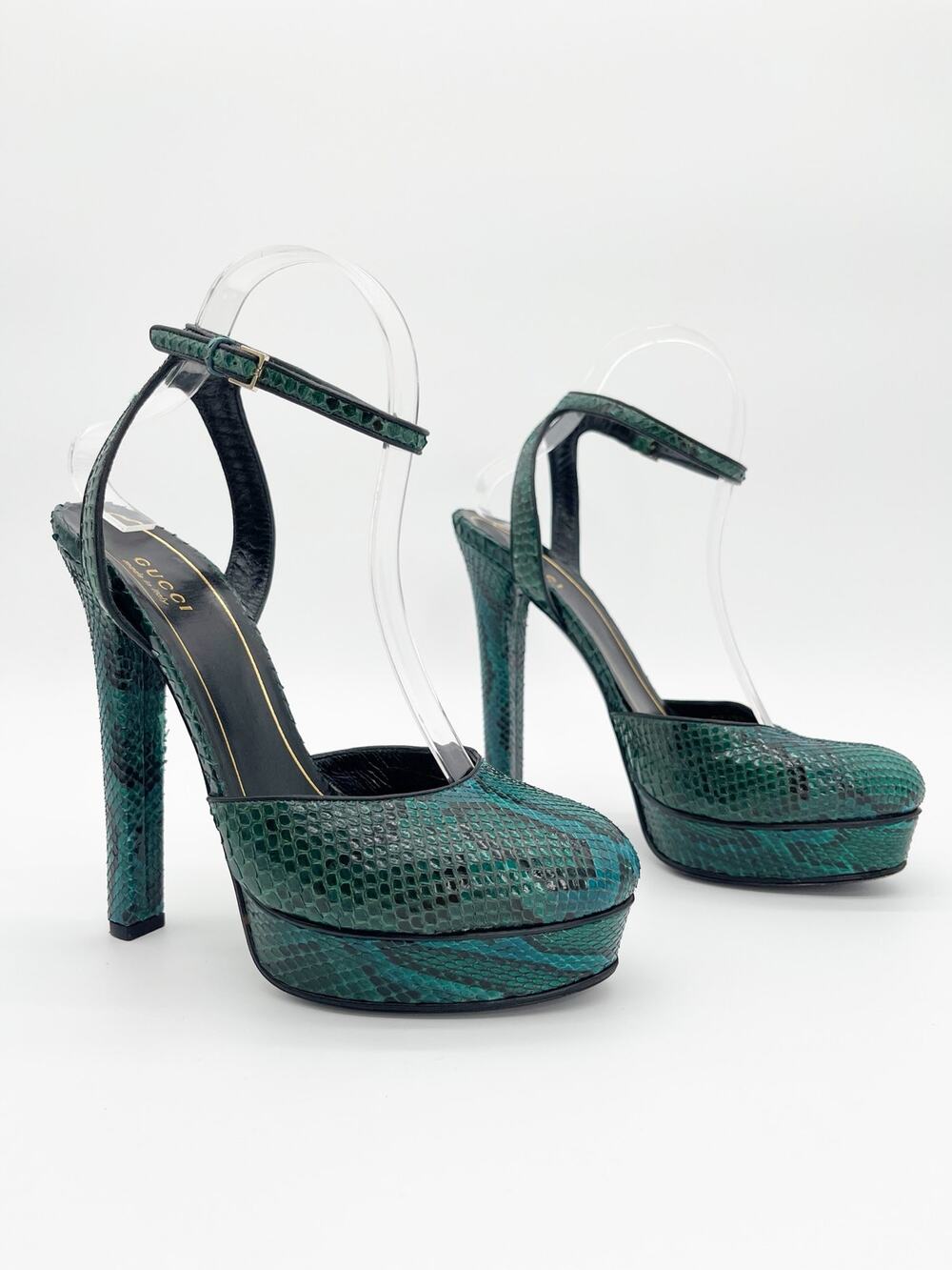 Gucci Fall 2011 Runway Huston Emerald Green Exotic Python Platform Heels IT 38